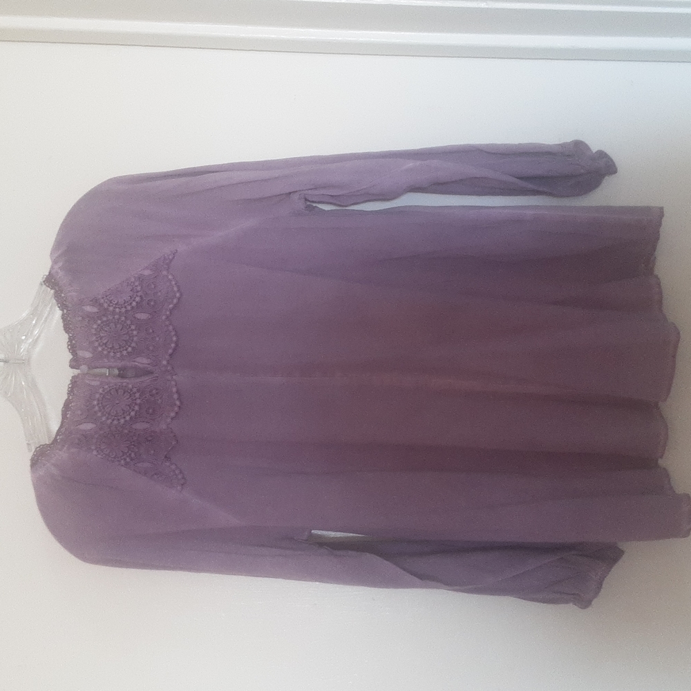 Andree By Unit Lilac Top Crochet & Lace Detail Sz M - Picture 7 of 10